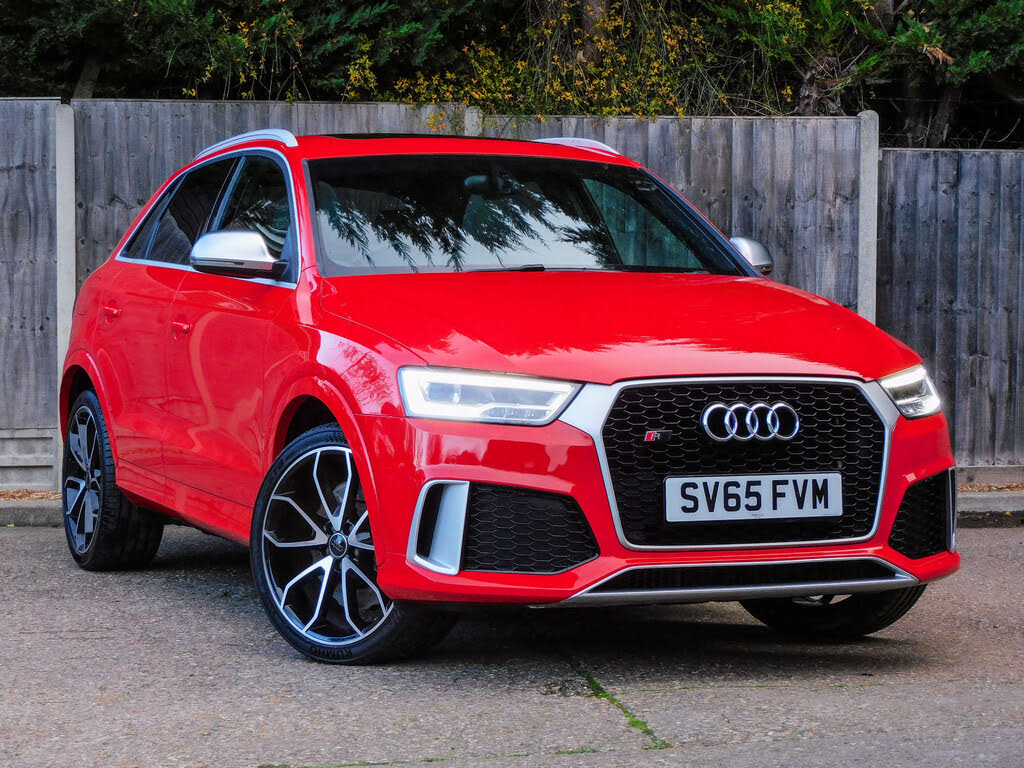 2015 Audi RS Q3 2.5 quattro (340ps)