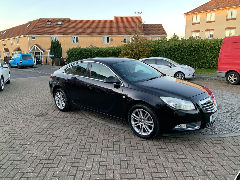 2009 Vauxhall Insignia 1.8 Exclusiv (Nav) Hatchback 5d
