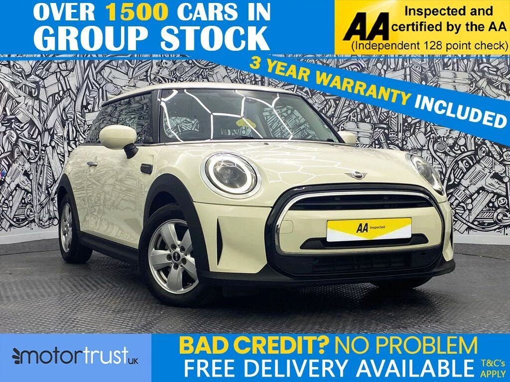 2021 MINI Mini 1.5 Cooper Classic Hatchback 3d