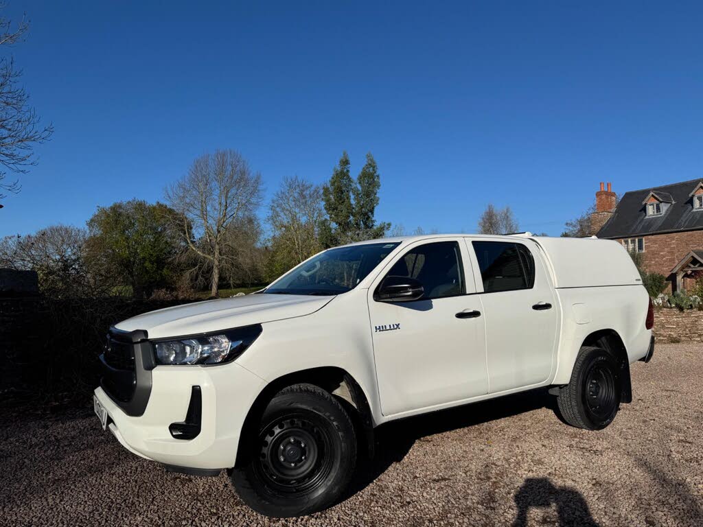 2022 Toyota Hi-Lux 2.4D-4D Active (150hp)(Eu6d) Double Cab Pick-Up