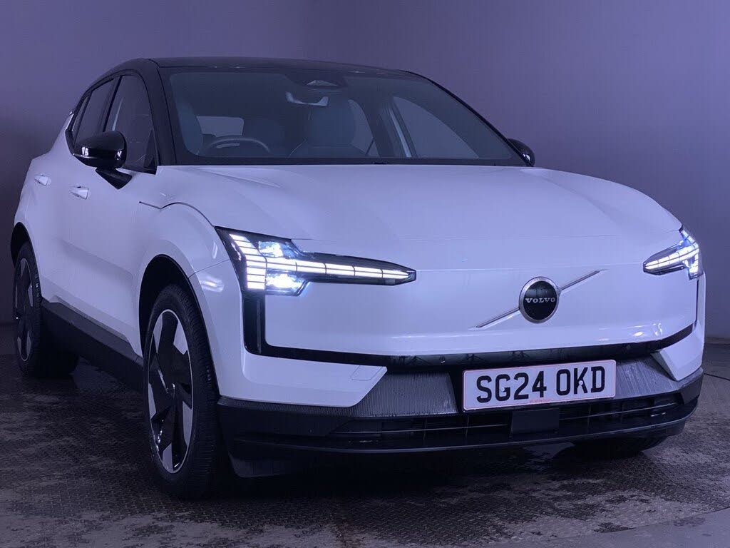 2024 Volvo EX30 E Single Motor Plus Extended Range