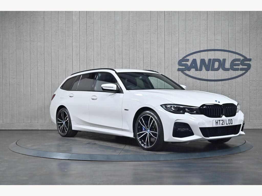 2021 BMW 3 Series 2.0 330e M Sport Touring 5d