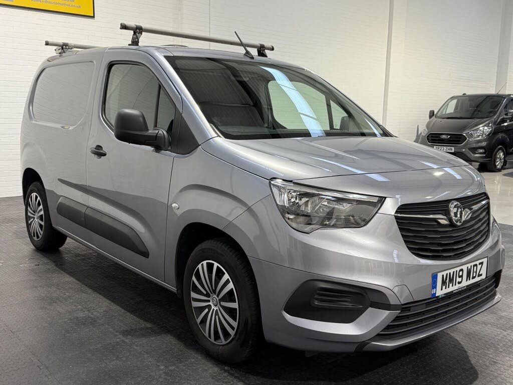 2019 Vauxhall Combo 1.6CDTi Sportive 2000