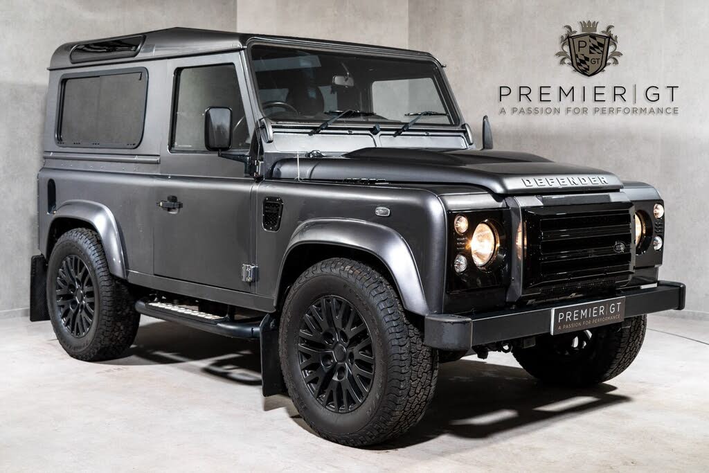 2016 Land Rover 90 Defender 2.2TD XS Station Wagon 3 drs