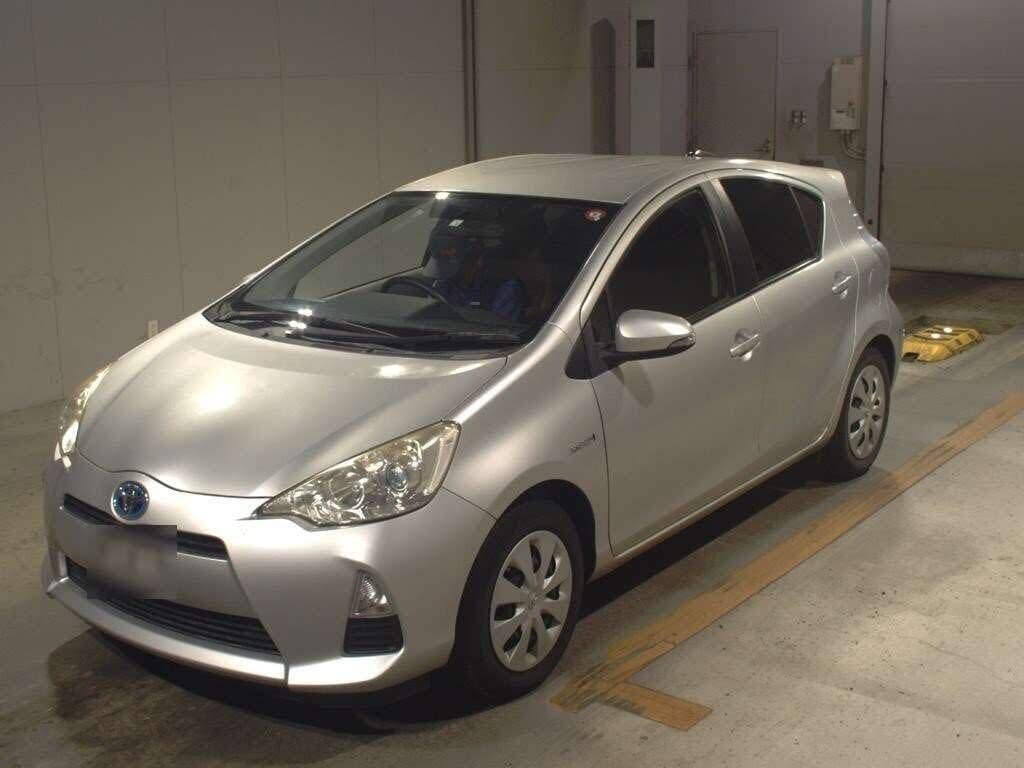 2014 Toyota Aqua 1.5 Hybrid VVT-I CVT