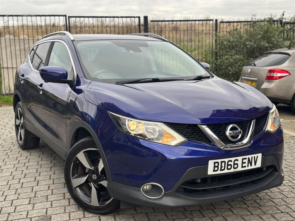 2016 Nissan Qashqai 1.5dCi N-Connecta