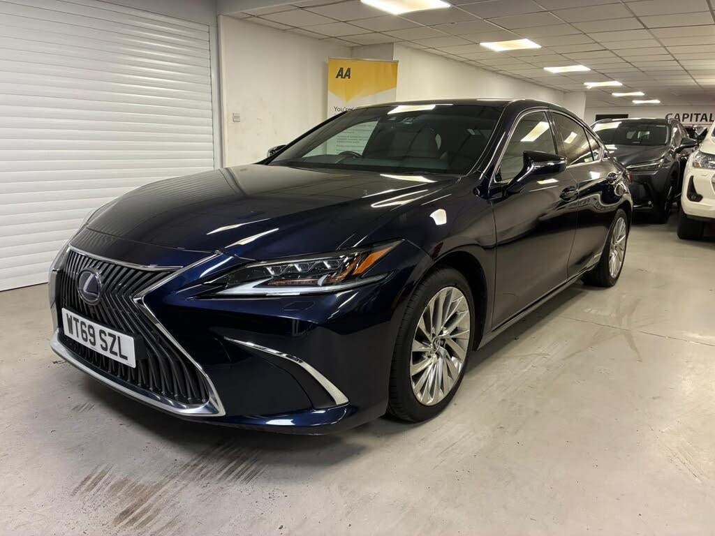 2019 Lexus ES 300h 2.5 Takumi