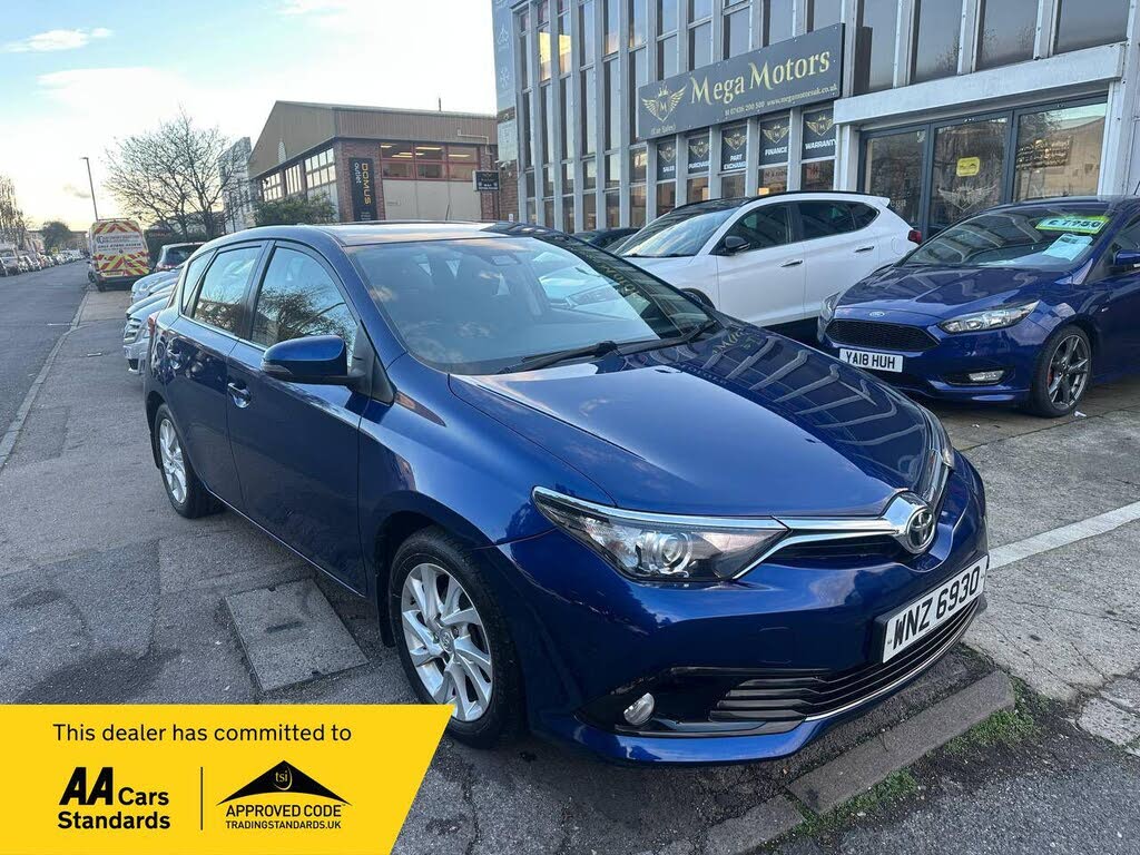 2017 Toyota Auris 1.2T Icon (TSS) Hatchback CVT