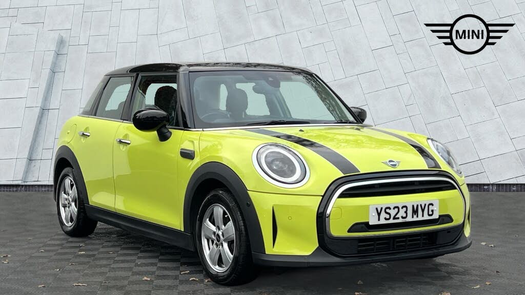 2023 MINI Mini 1.5 Cooper Classic (Premium Auto) Hatchback 5d Auto