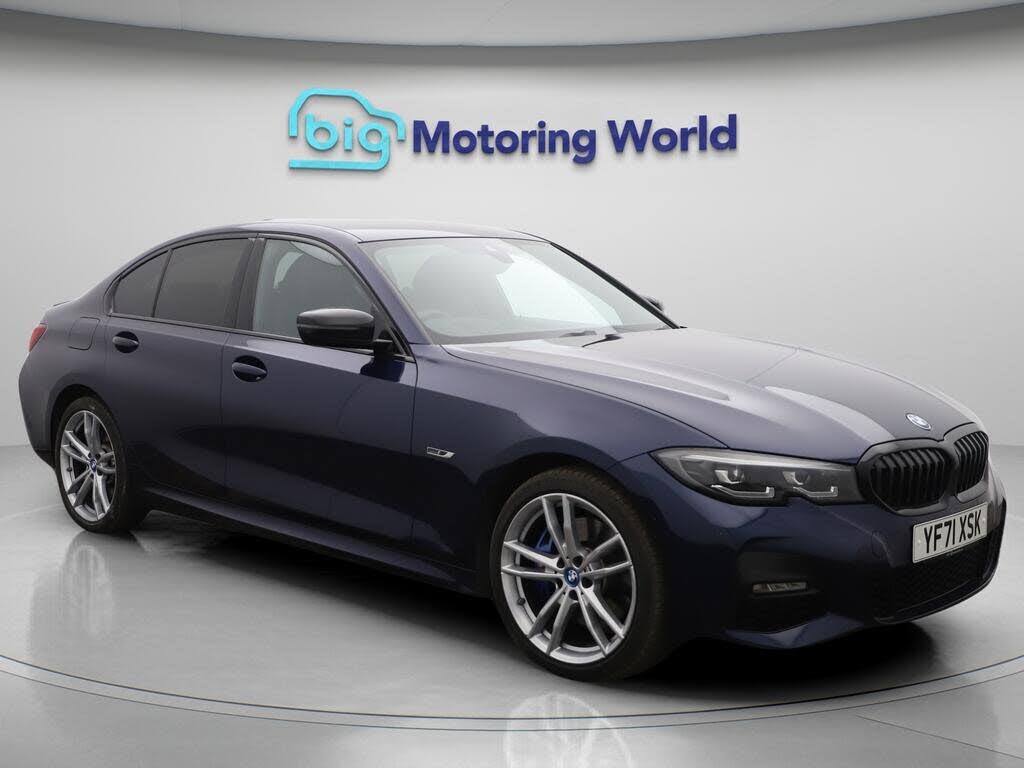 2021 BMW 3 Series 2.0 330e M Sport Pro Edition Saloon 4d