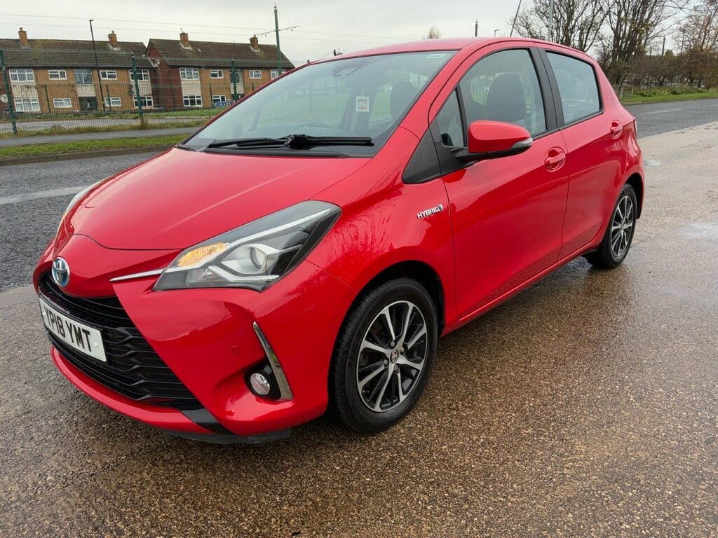 2018 Toyota Yaris 1.5 VVT-i Icon Tech (98bhp) Hybrid 1497cc E-CVT