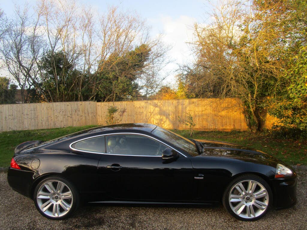 2010 Jaguar XKR 5.0 Coupe