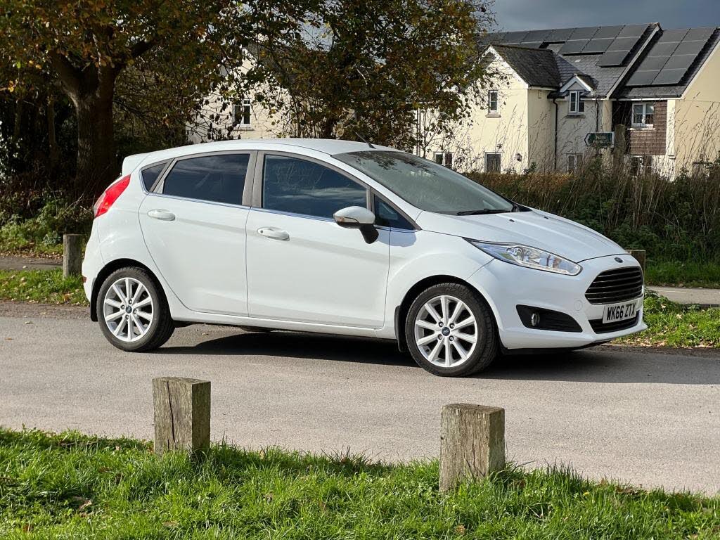 2016 Ford Fiesta 1.5TDCi Titanium (75ps) 5d 1496cc