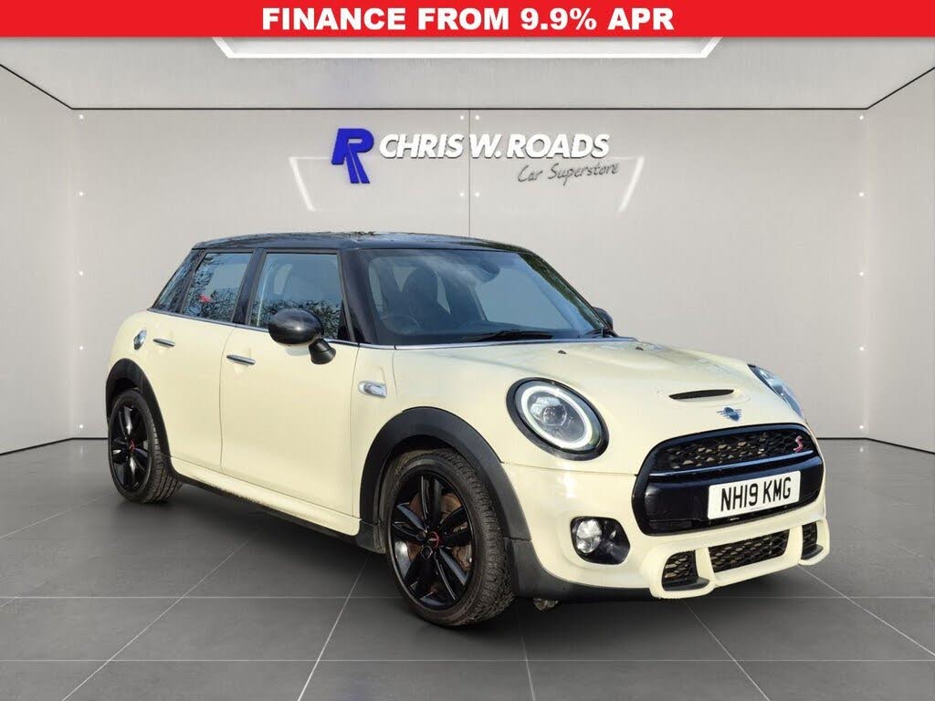 2019 MINI Mini 2.0 Cooper S Sport (189bhp) Hatchback 5d