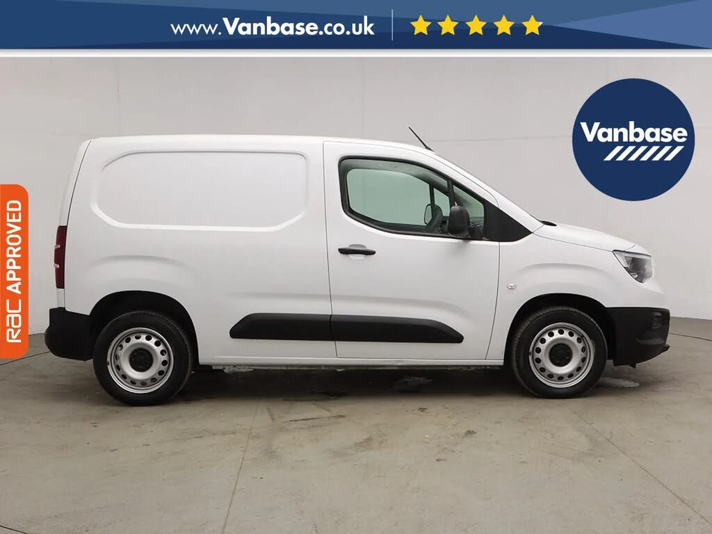 2022 Vauxhall Combo 1.5CDTi Dynamic 2300 (130PS)(Eu6d) L1H1 Panel