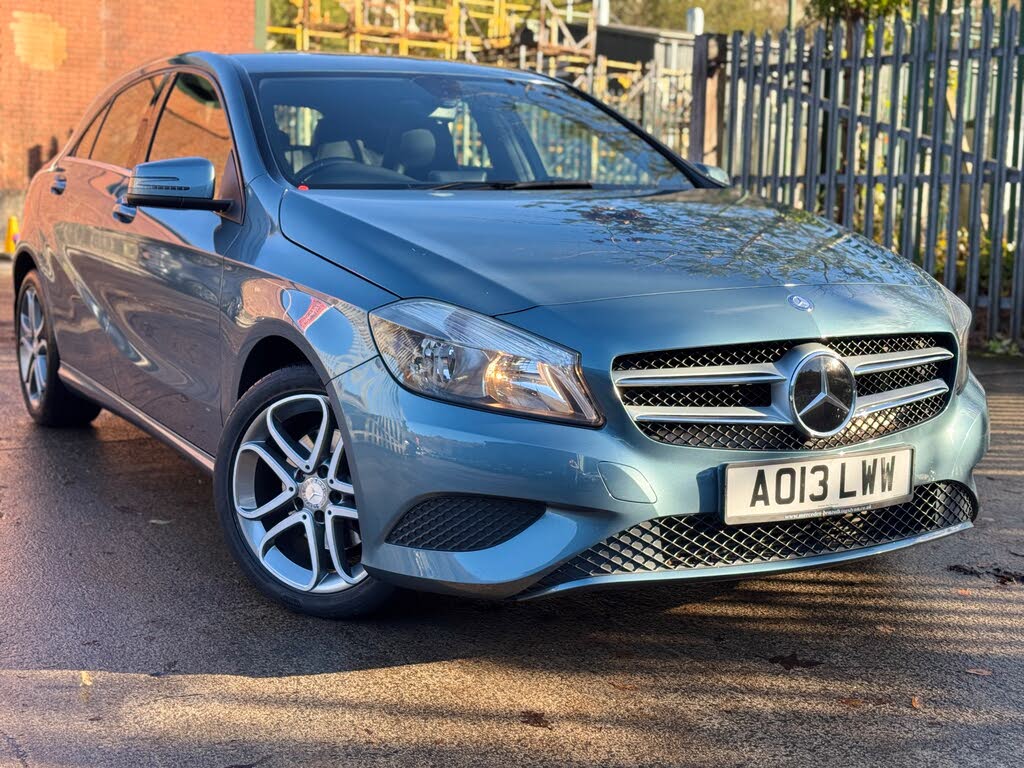 2013 Mercedes-Benz A-Class 1.6 A200 Sport (156bhp)