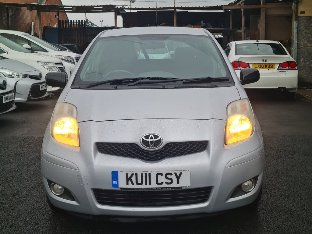 2011 Toyota Yaris 1.33 SR VVT-i (101bhp) 3d