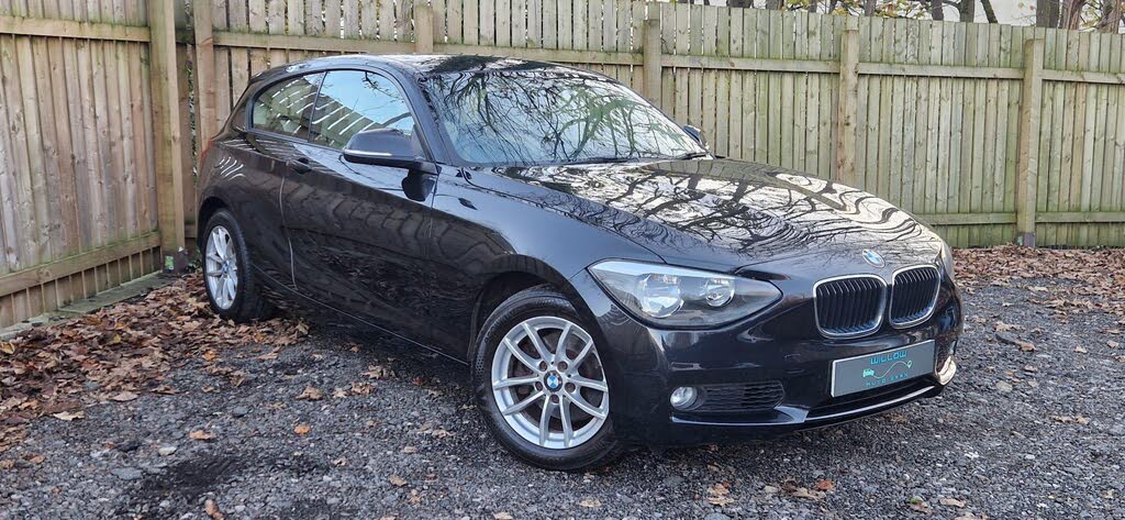 2015 BMW 1 Series 2.0TD 120d SE Blue Performance 3d