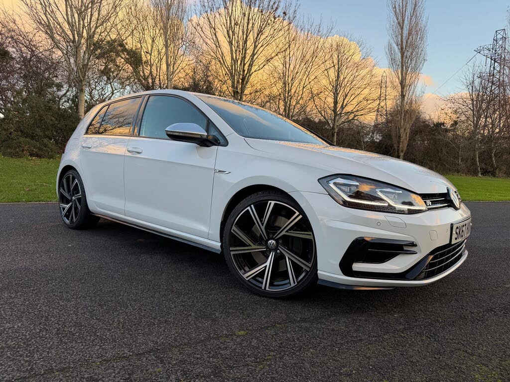 2017 Volkswagen Golf 2.0 TSI R (310ps) 4Motion (s/s) Hatchback 5d DSG