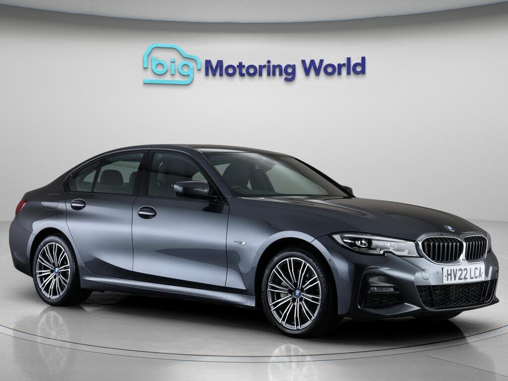 2022 BMW 3 Series 2.0 330e xDrive M Sport Saloon 4d