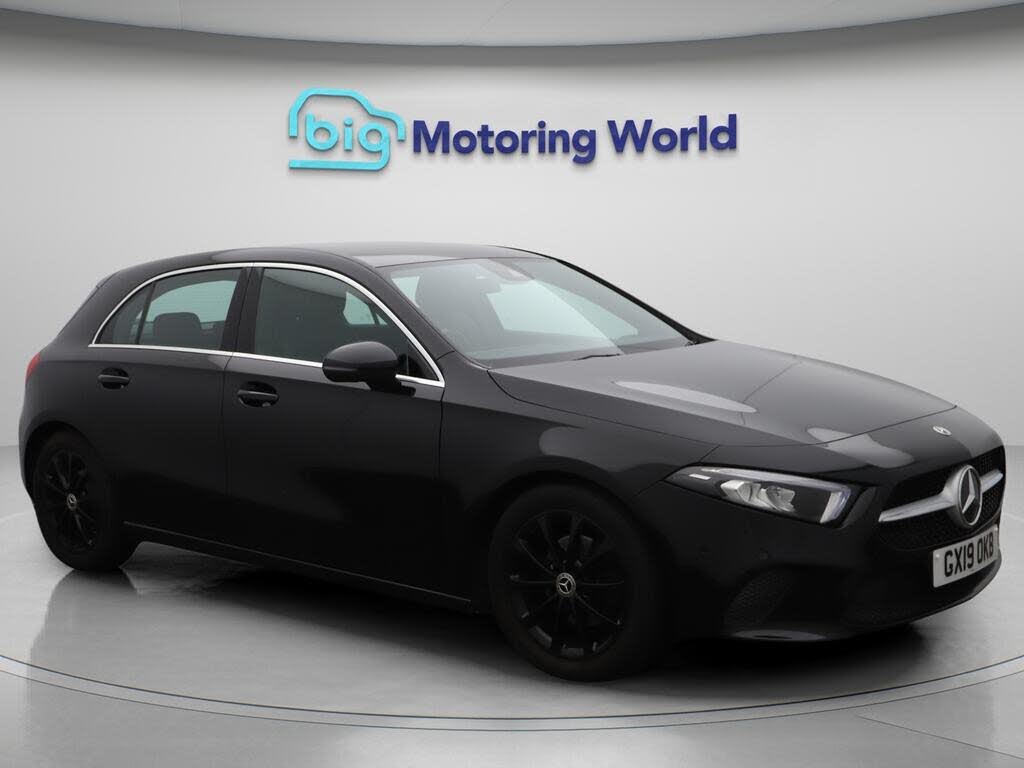 2019 Mercedes-Benz A-Class 1.3 A180 Sport (Executive) Hatchback 5d 1332cc 7G-DCT