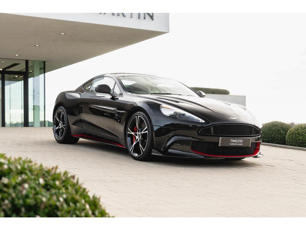 2017 Aston Martin Vanquish 5.9 (568bhp)