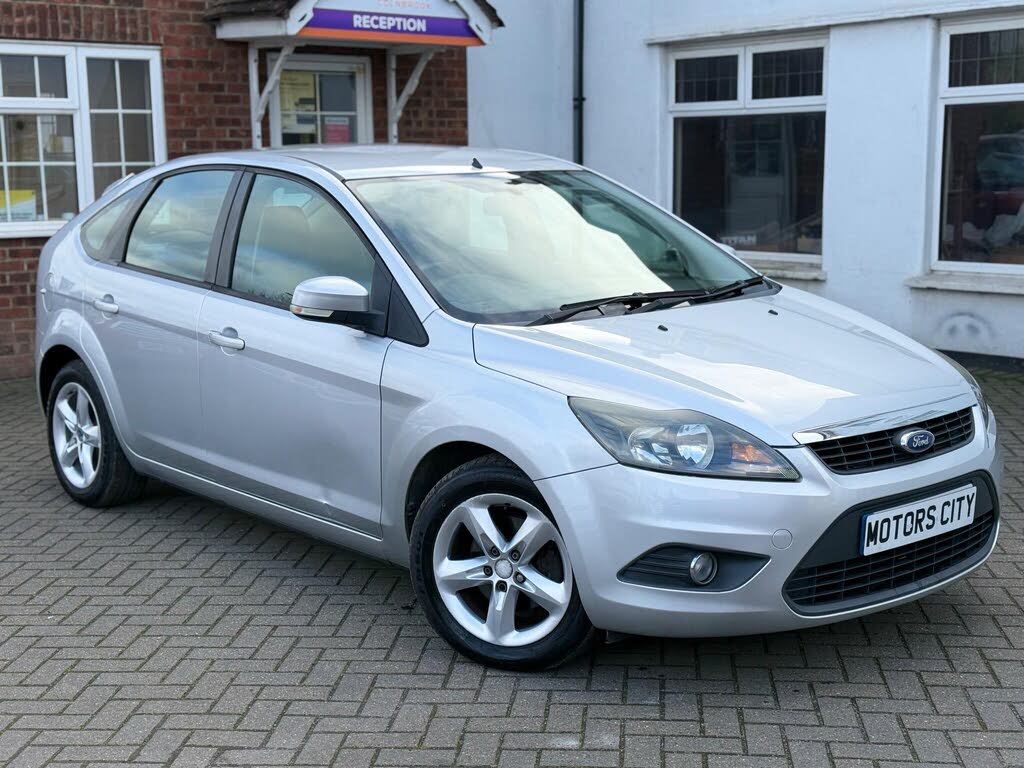2009 Ford Focus 1.6 Zetec Hatchback 5d auto