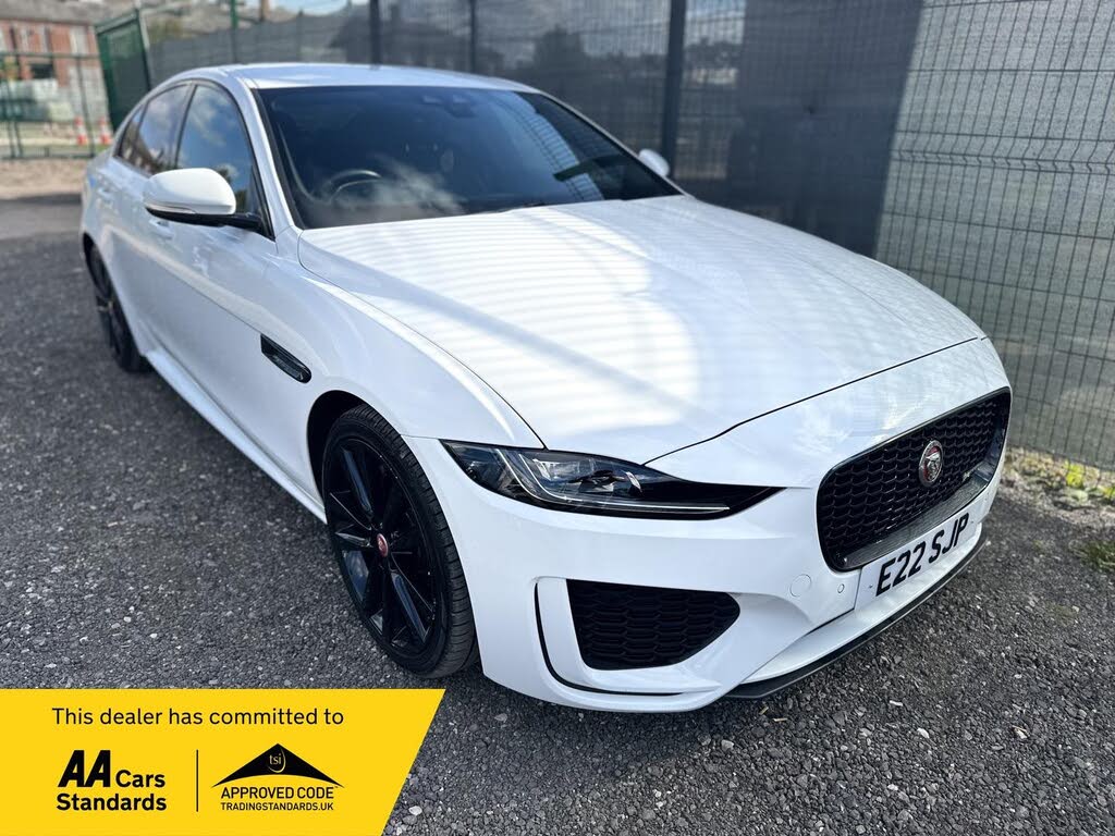 2019 Jaguar XE 2.0d R-Dynamic S