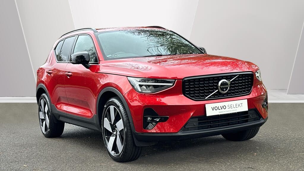 2023 Volvo XC40 1.5 T5 Ultimate (Dark