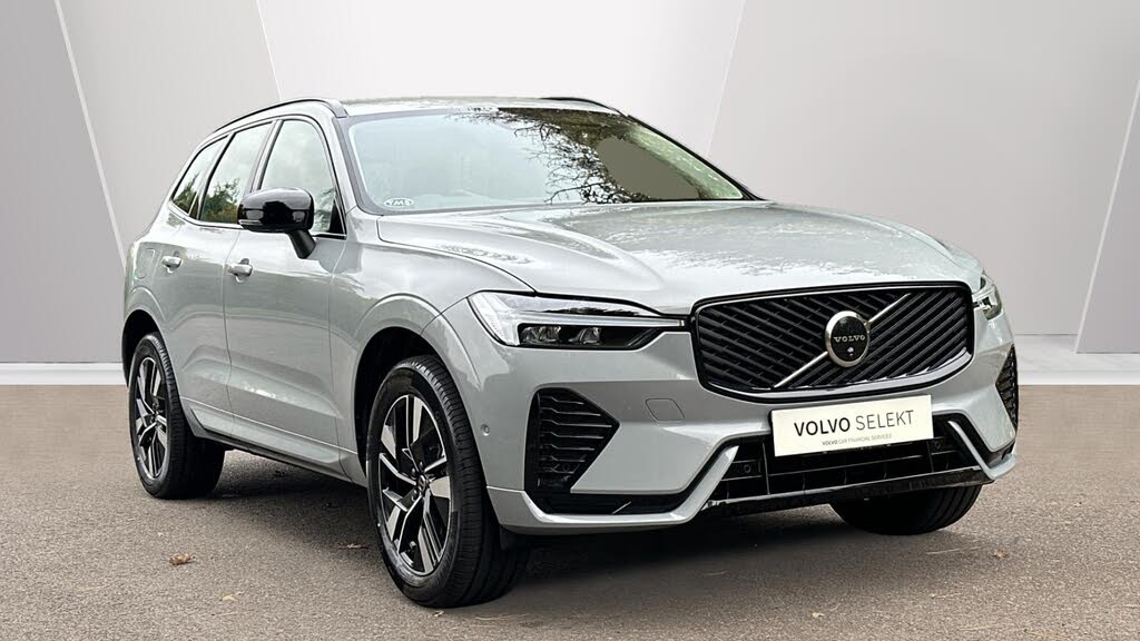 2025 Volvo XC60 2.0 B5 Plus