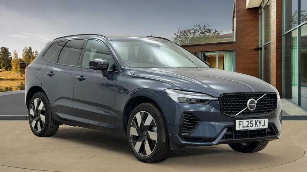 2025 Volvo XC60 2.0 T6 Plus