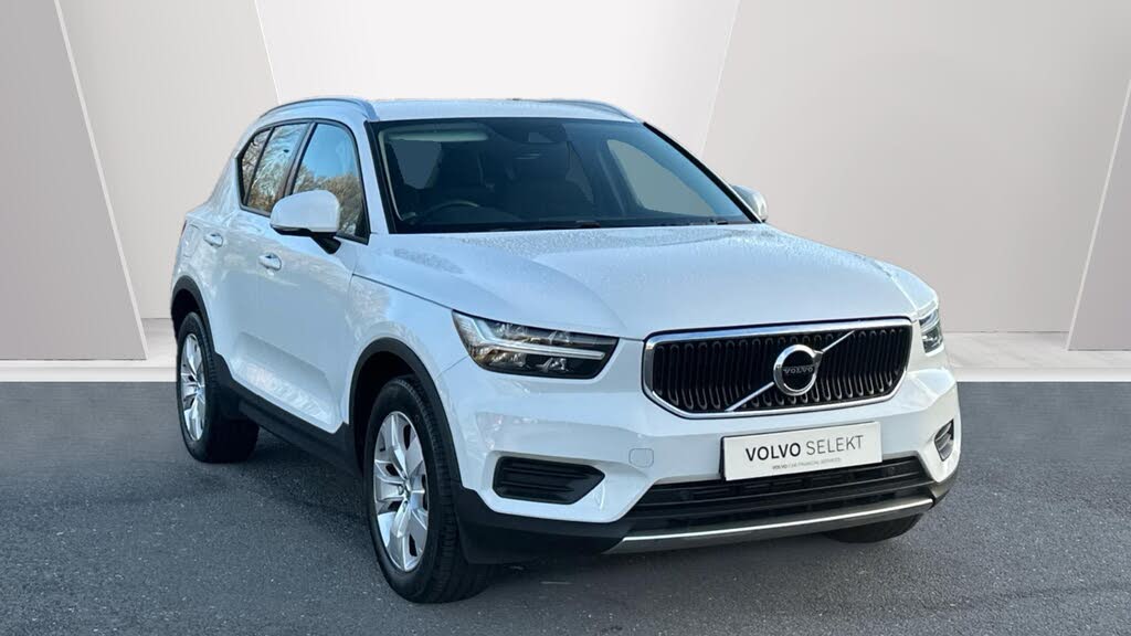 2021 Volvo XC40 1.5 T3 Momentum (161bhp) Auto