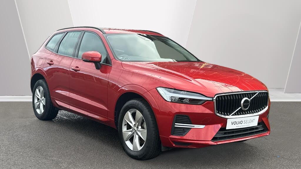 2021 Volvo XC60 2.0 B5 Momentum AWD
