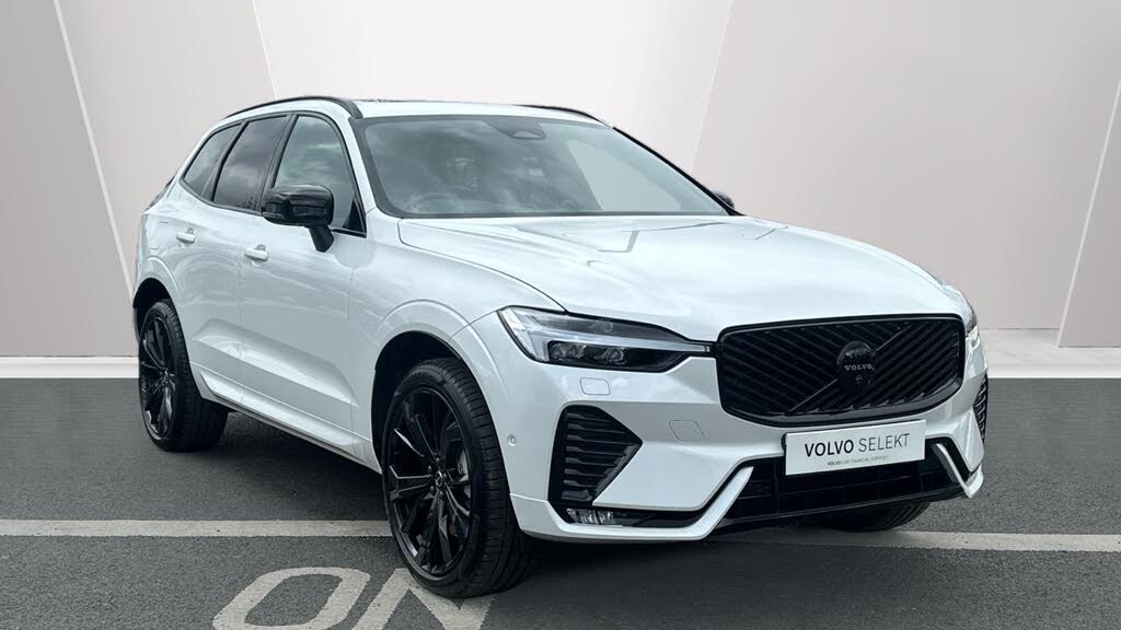 2025 Volvo XC60 2.0 B5 Ultra Black Edition