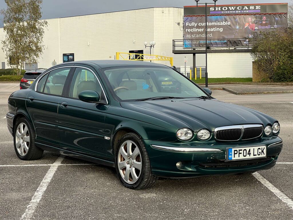 2004 Jaguar X-TYPE 3.0 SE Saloon 4d auto