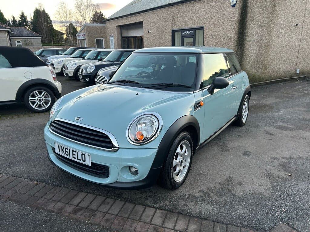 2011 MINI Mini 1.6 First