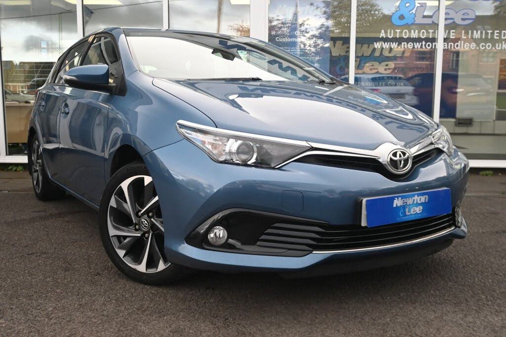 2015 Toyota Auris 1.2 Design Hatchback