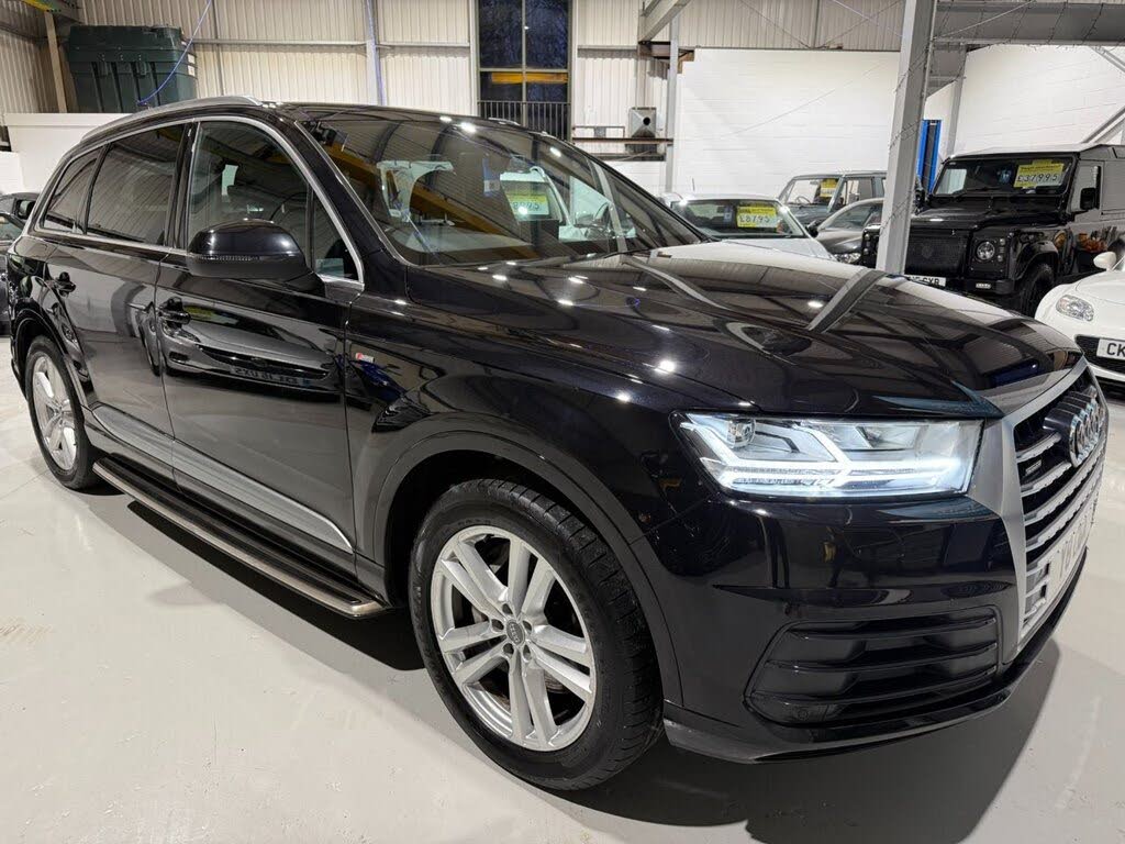 2018 Audi Q7 3.0TDI quattro S Line (272ps)