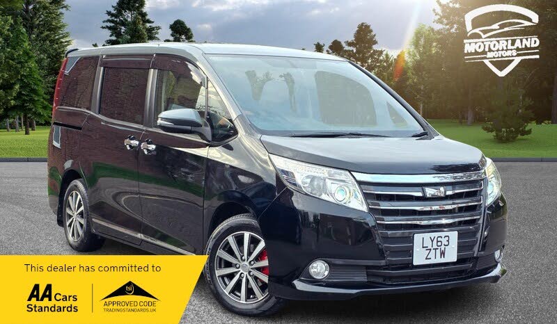 2014 Toyota Noah