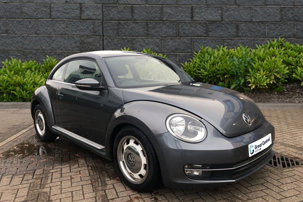 2012 Volkswagen Beetle 1.4 Design TSI Hatchback 3d