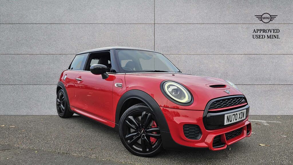 2020 MINI Mini 2.0 John Cooper Works Hatchback 3d