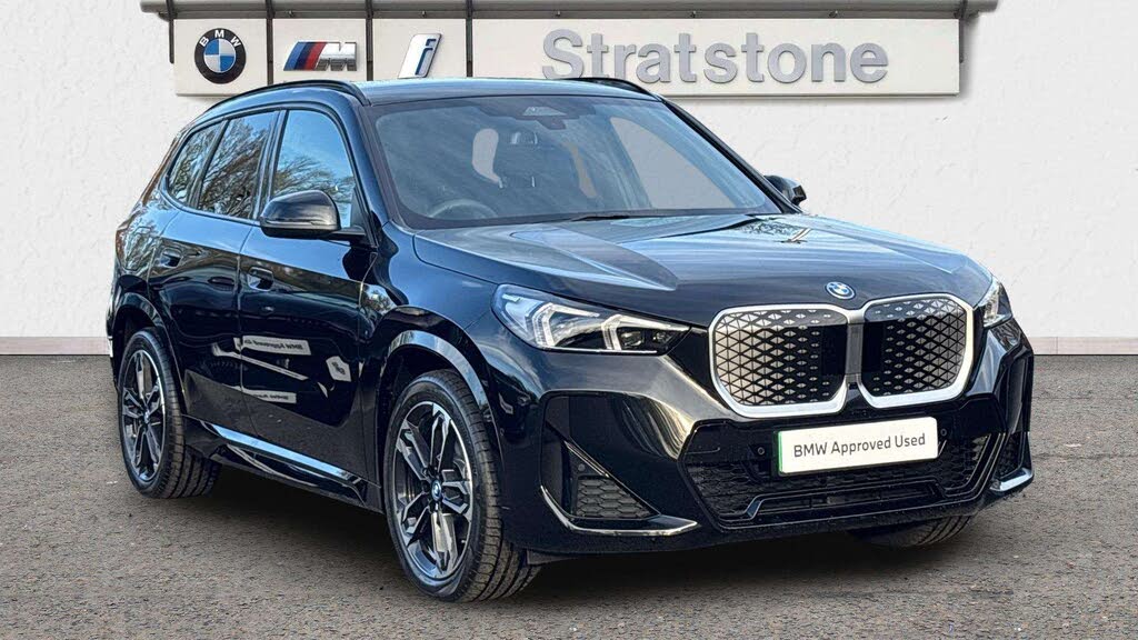 2025 BMW iX1 E eDrive20 M Sport