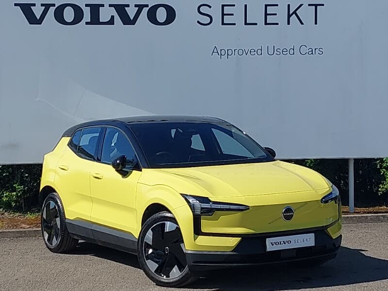 2024 Volvo EX30 E Twin Plus