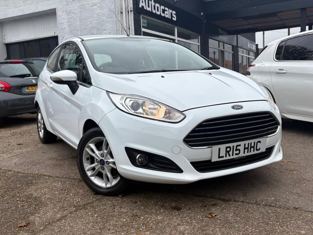 2015 Ford Fiesta 1.25 Zetec (E6) 3d
