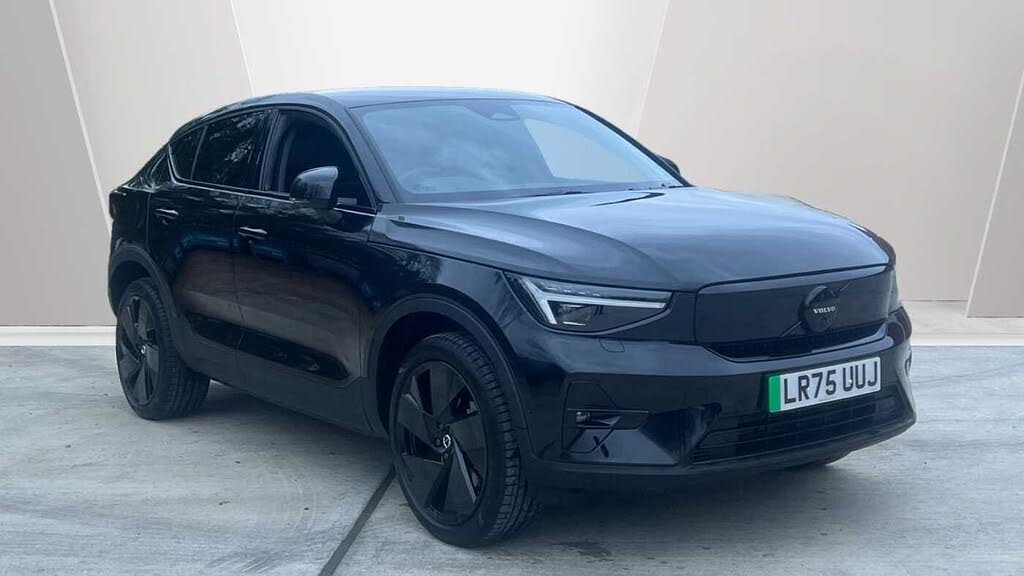 2025 Volvo EC40 E Twin Motor Performance Ultra Black Edition