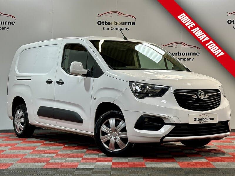 2021 Vauxhall Combo 1.5CDTi Sportive 2300 (100PS)(EU6dT) L2H1 Panel
