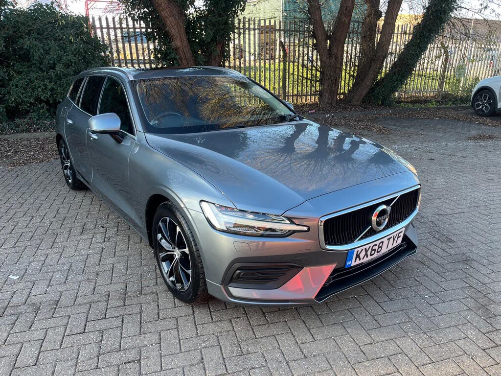 2018 Volvo V60 2.0TD D3 Momentum Geartronic
