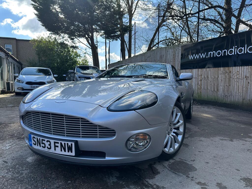 2003 Aston Martin Vanquish 5.9