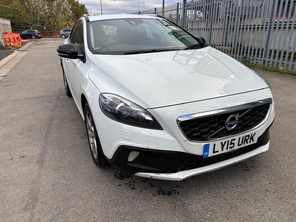 2015 Volvo V40 2.0TD D2 Cross Country Lux Geartronic