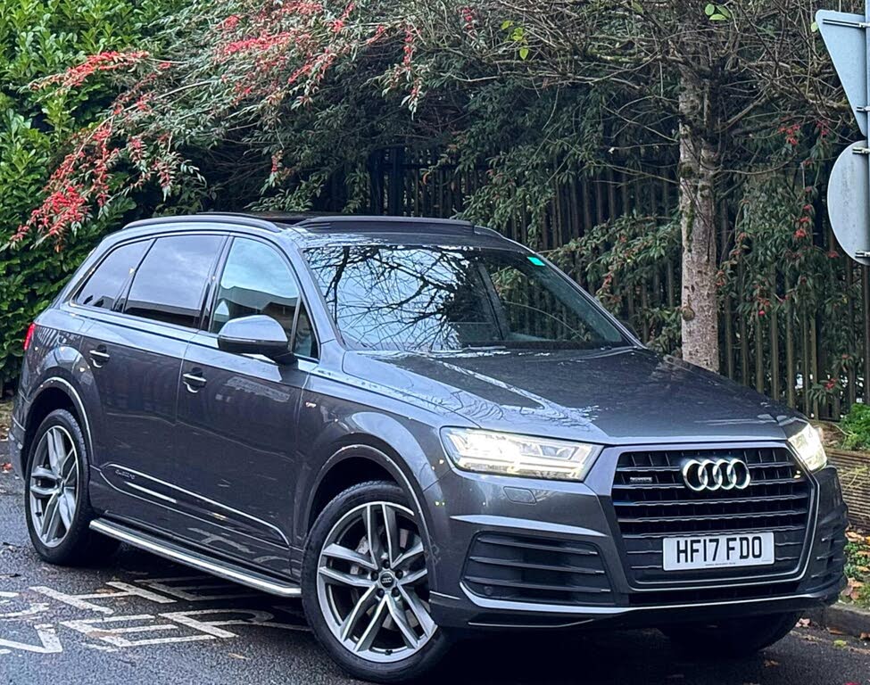 2017 Audi Q7 3.0TDI quattro S Line (272ps)